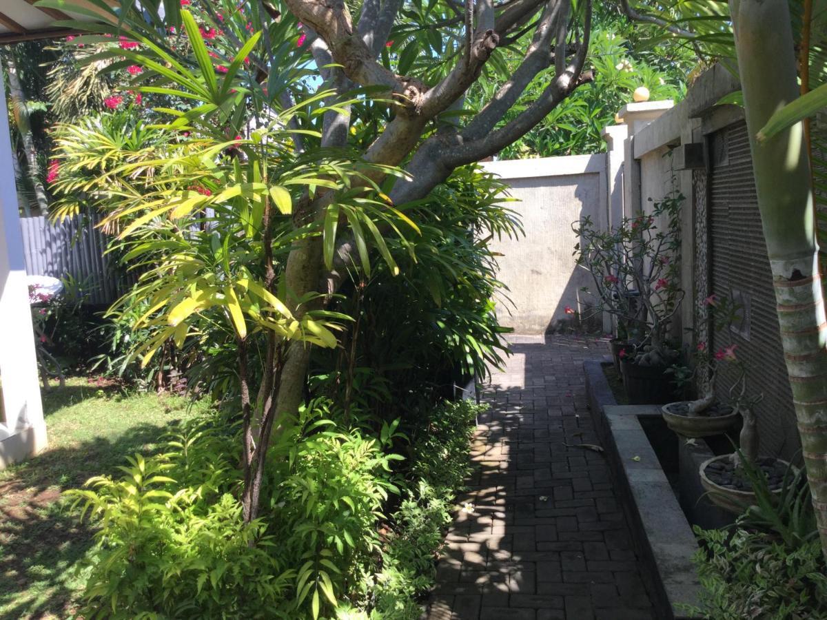 Kartika Villas Lovina Exteriér fotografie